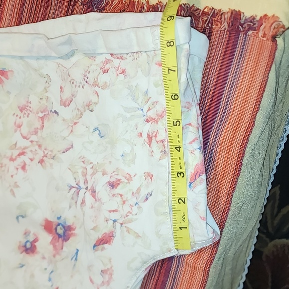 Code Bleu shorts - Picture 5 of 7